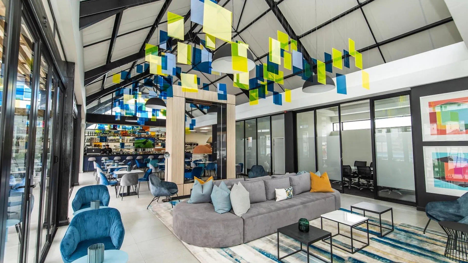 Delightful Coastal Living Apartment Port Elizabeth