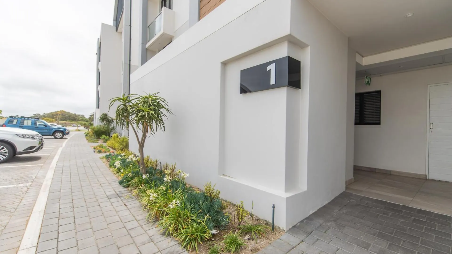 Delightful Coastal Living Apartment Port Elizabeth South Africa